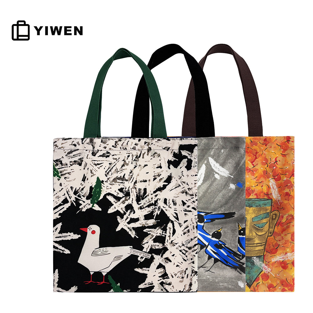 Zhou Yiwen painter co-branded handbag