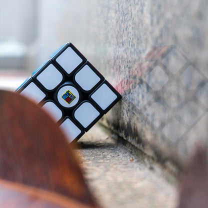 Moyu Meilong 3M V2 Magnetic Stickerless 3x3 Speed Cube